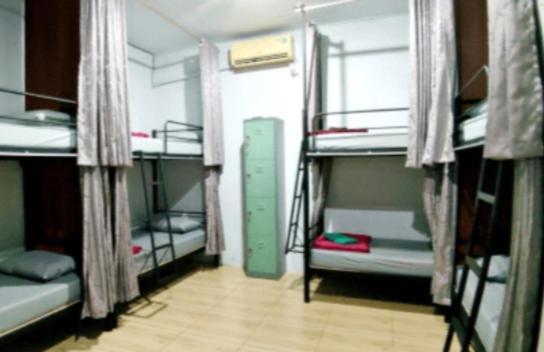 Belitung Backpacker Apartment Tanjung Pandan Exterior photo